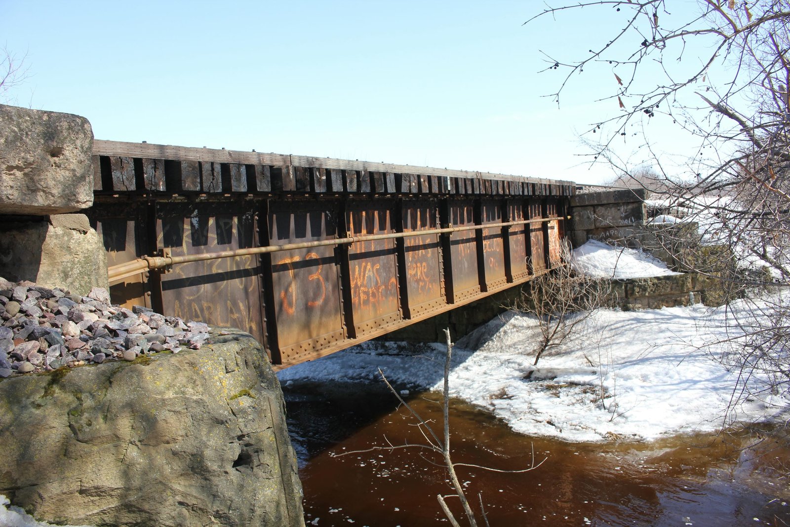 Main span